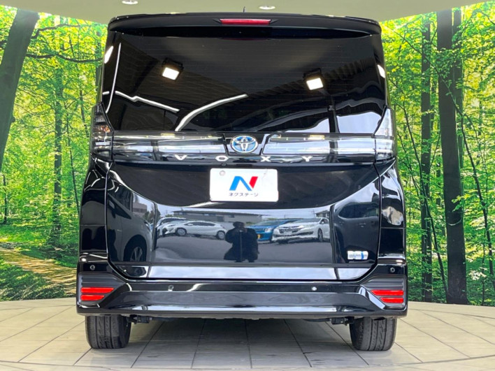 2022 Toyota Voxy 6AA-ZWR90W (UW-69ef591880024)[17]