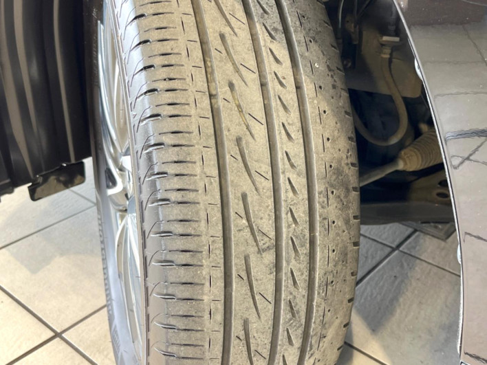 2022 Toyota Voxy 6AA-ZWR90W (UW-69ef591880024)[23]