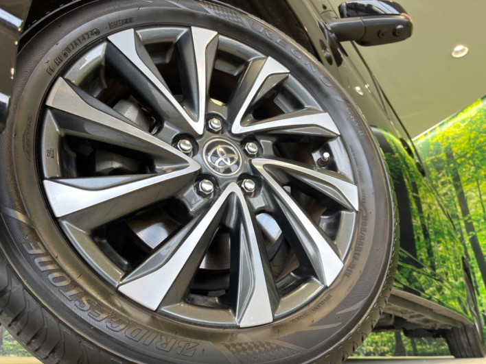 2022 Toyota Voxy 6AA-ZWR90W (UW-69ef591880024)[22]