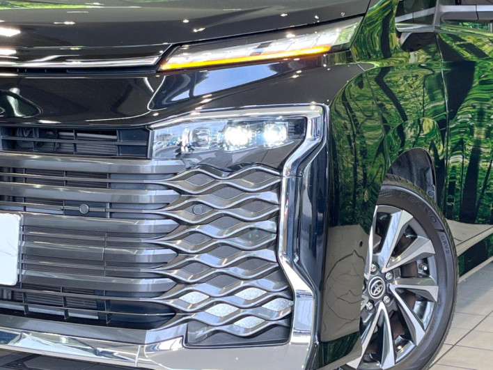 2022 Toyota Voxy 6AA-ZWR90W (UW-69ef591880024)[20]