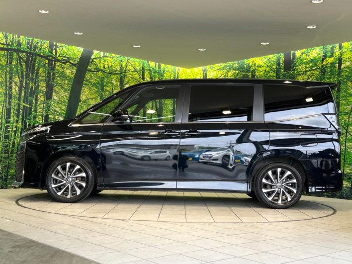 2022 Toyota Voxy 6AA-ZWR90W (UW-69ef591880024)[19]