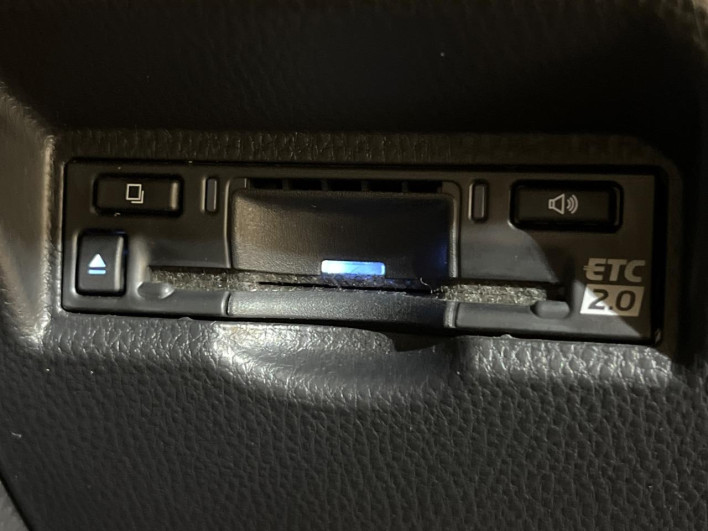 2023 Toyota Voxy 6AA-ZWR90W (UW-69ef59189e01c)[11]