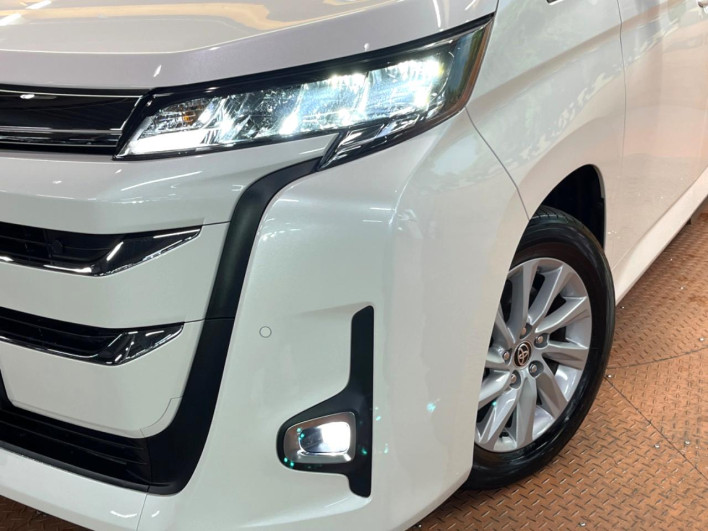 2023 Toyota Noah 6AA-ZWR90W (UW-69ef591a73774)[16]