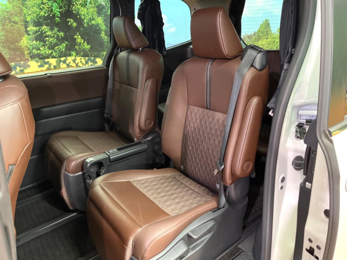 2023 Toyota Noah 6AA-ZWR90W (UW-69ef591a73774)[12]