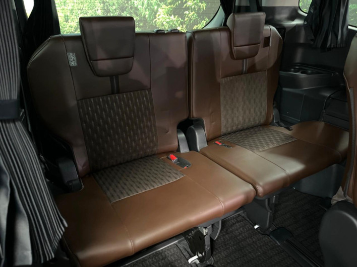 2023 Toyota Noah 6AA-ZWR90W (UW-69ef591a73774)[9]