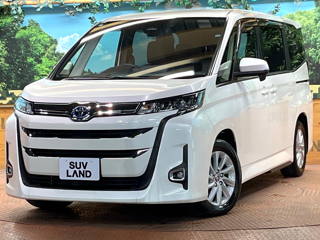 2023 Toyota Noah 6AA-ZWR90W