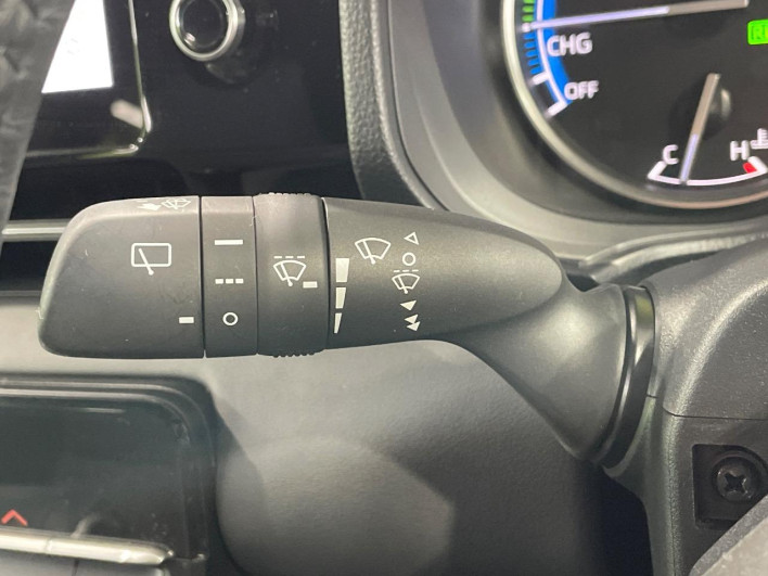 2025 Toyota Voxy 6AA-ZWR90W (UW-69ef591ac7424)[29]