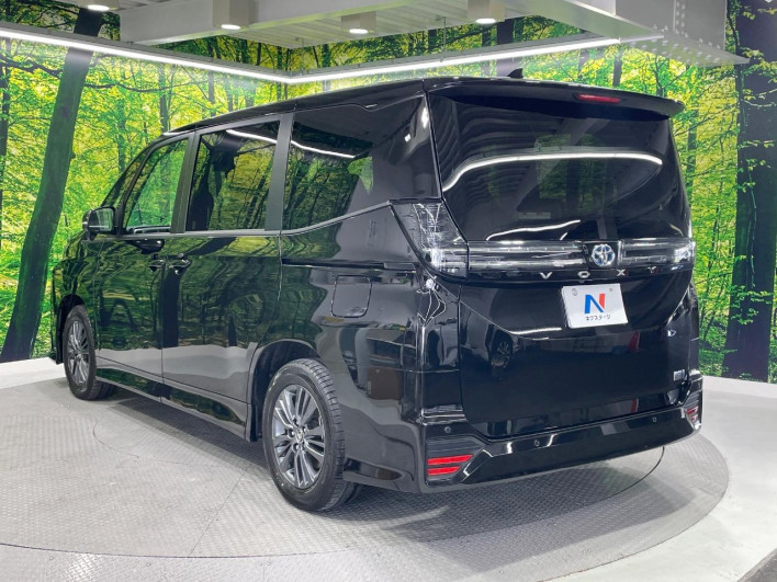 2025 Toyota Voxy 6AA-ZWR90W (UW-69ef591ac7424)[20]