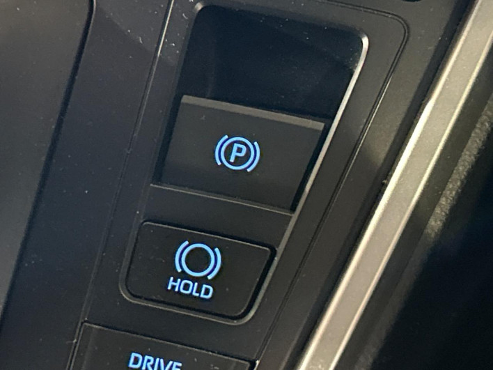 2025 Toyota Noah 6AA-ZWR90W (UW-69ef591b606e5)[22]