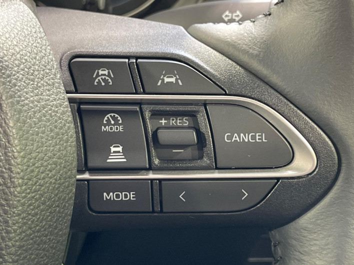 2025 Toyota Voxy 6AA-ZWR90W (UW-69ef591c11608)[18]