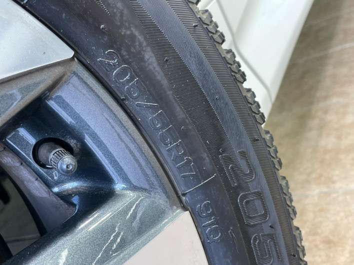 2025 Toyota Voxy 6AA-ZWR90W (UW-69ef591c8f625)[10]