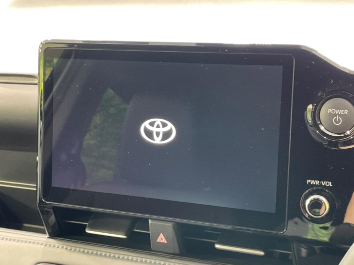 2025 Toyota Voxy 6AA-ZWR90W (UW-69ef591c8f625)[28]