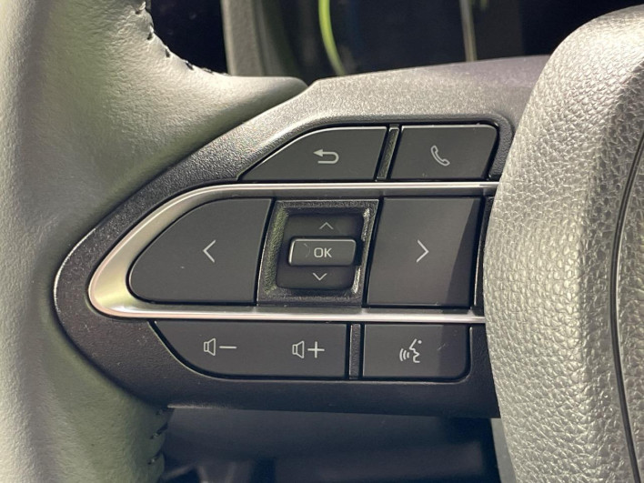 2025 Toyota Voxy 6AA-ZWR90W (UW-69ef591c8f625)[19]