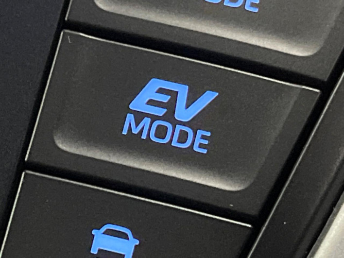 2026 Toyota Noah 6AA-ZWR90W (UW-69ef591ca74ff)[12]