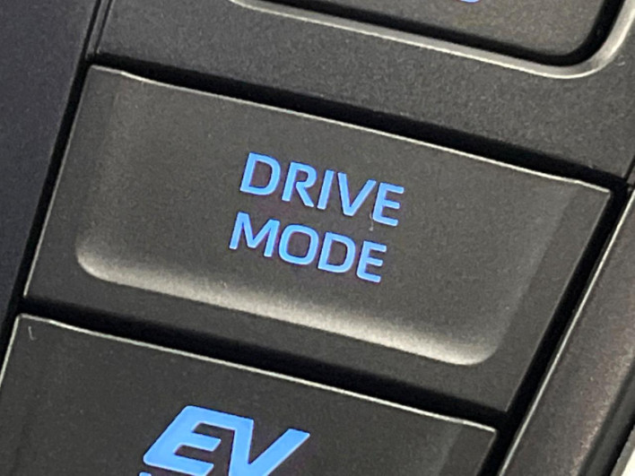 2026 Toyota Noah 6AA-ZWR90W (UW-69ef591ca74ff)[13]