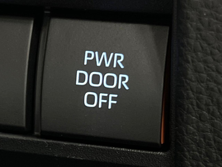 2026 Toyota Noah 6AA-ZWR90W (UW-69ef591ca74ff)[28]