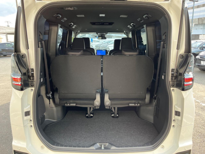 2024 Toyota Voxy 6AA-ZWR90W (UW-69ef591dc47d2)[23]