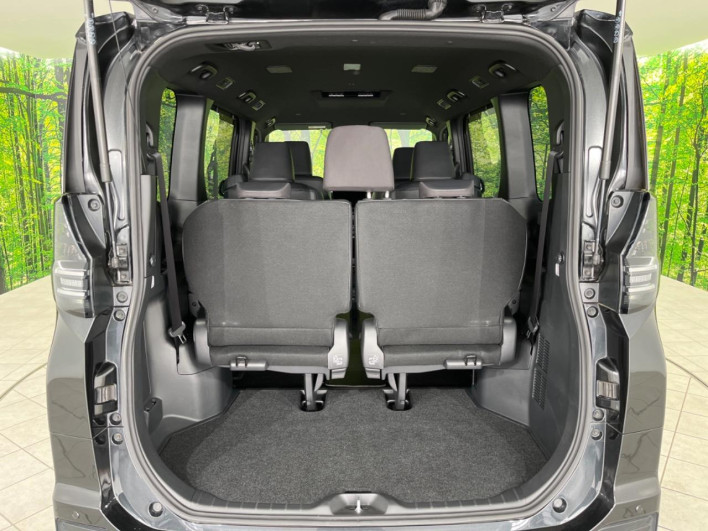 2023 Toyota Voxy 6AA-ZWR95W (UW-69ef591e3e816)[9]