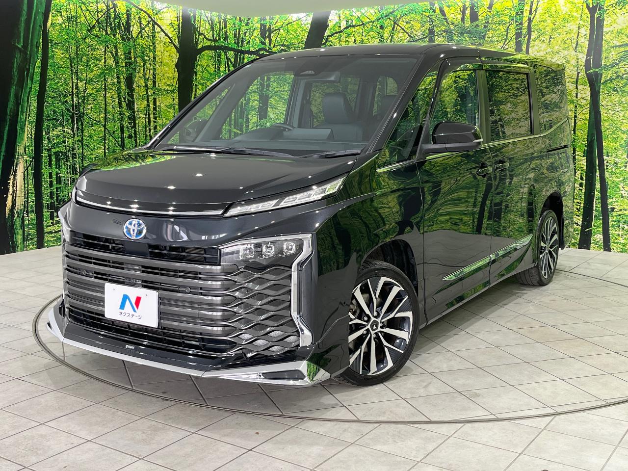 2023 Toyota Voxy 6AA-ZWR95W