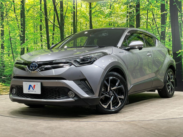 2017 Toyota C-HR DAA-ZYX10 (UW-69ef591e7465c)[0]