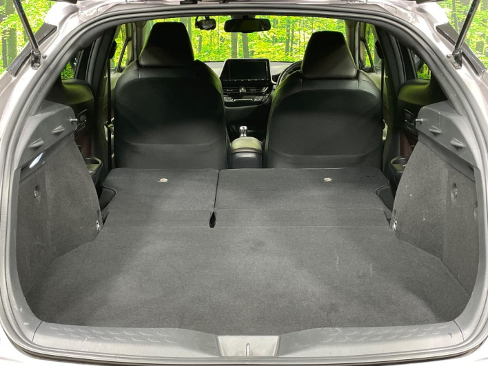 2017 Toyota C-HR DAA-ZYX10 (UW-69ef591e7465c)[24]