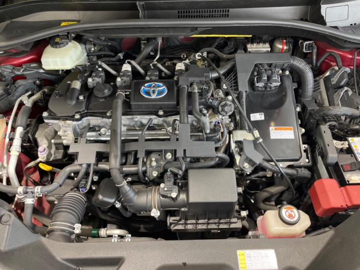 2017 Toyota C-HR DAA-ZYX10 (UW-69ef591eded8f)[4]