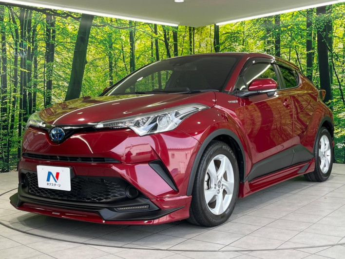 2017 Toyota C-HR DAA-ZYX10 (UW-69ef591eded8f)[7]