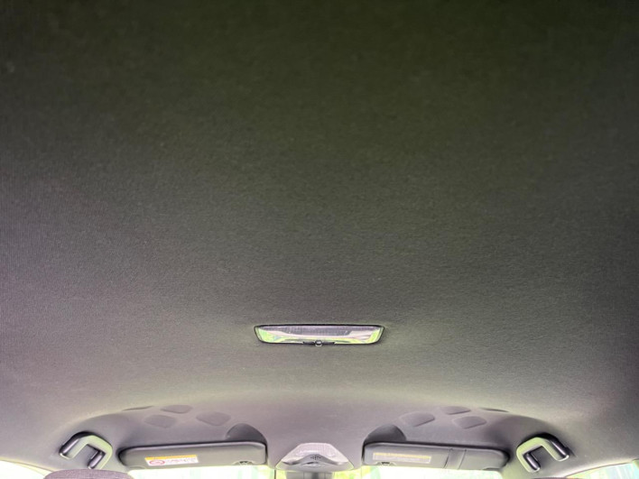 2017 Toyota C-HR DAA-ZYX10 (UW-69ef591eded8f)[16]