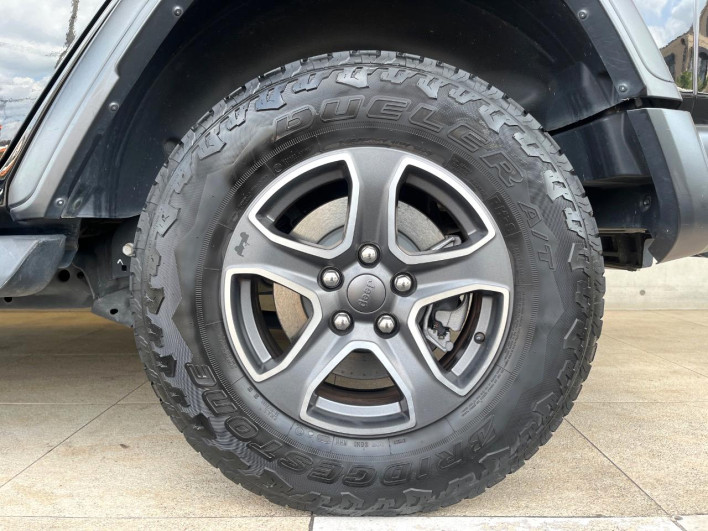 2020 Chrysler Jeep Wrangler Unlimited ABA-JL36L (UW-69f020e63cf56)[16]