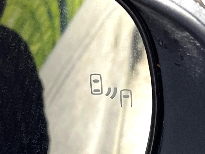 2022 Toyota Raize 5AA-A202A (UW-69f020ee7251c)[28]