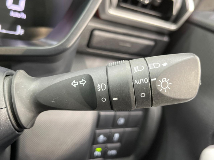 2021 Toyota Raize 5AA-A202A (UW-69f020ee74243)[23]