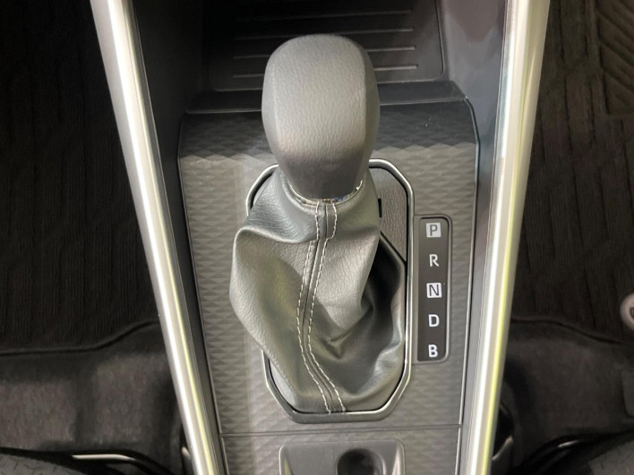 2022 Toyota Raize 5AA-A202A (UW-69f020eeaa41f)[18]