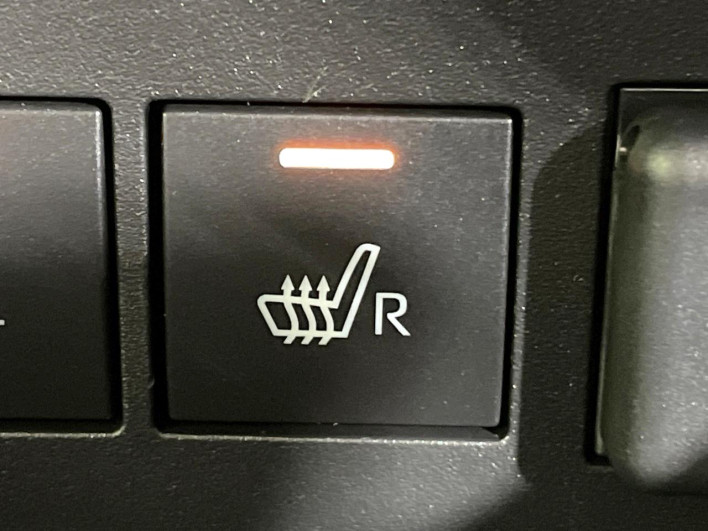 2022 Toyota Raize 5AA-A202A (UW-69f020eec7623)[15]