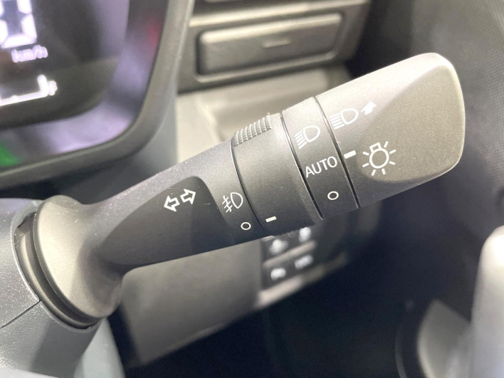 2022 Toyota Raize 5AA-A202A (UW-69f020eec7623)[25]