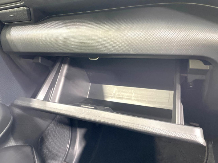 2022 Toyota Raize 5AA-A202A (UW-69f020eec7623)[7]