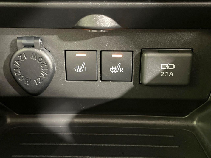 2022 Toyota Raize 5AA-A202A (UW-69f020eec7623)[14]