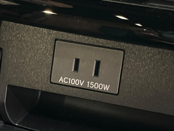 2024 Toyota Vellfire Hybrid 6AA-AAHH40W (UW-69f020f258a24)[25]