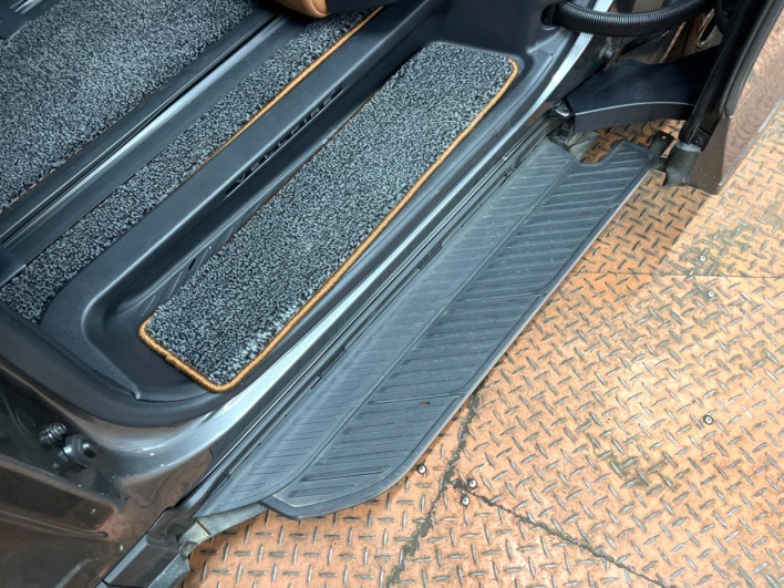 2025 Toyota Vellfire Hybrid 6AA-AAHH40W (UW-69f020f28c059)[6]