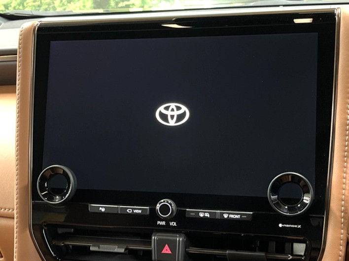 2025 Toyota Vellfire Hybrid 6AA-AAHH40W (UW-69f020f28c059)[15]