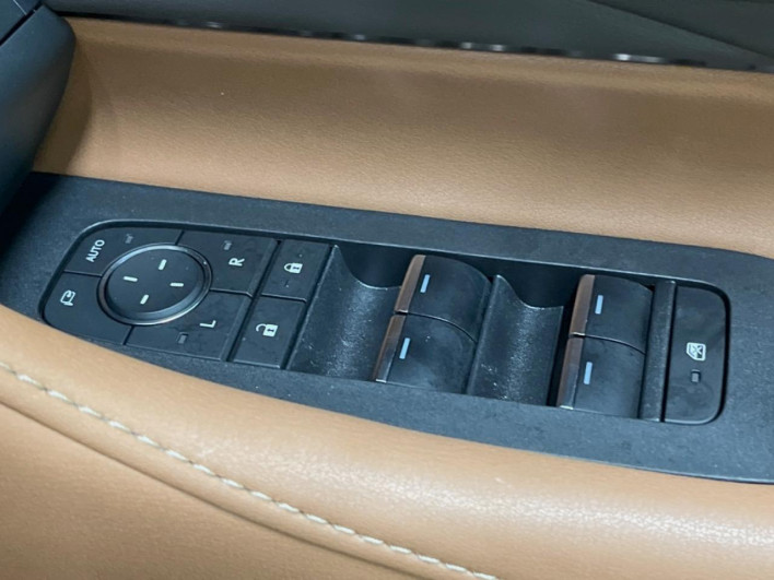 2024 Toyota Vellfire Hybrid 6AA-AAHH40W (UW-69f020f2beeea)[15]