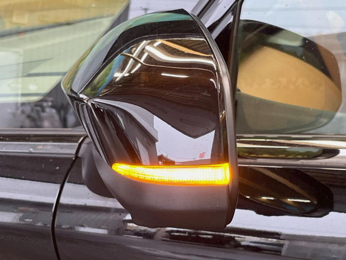 2024 Toyota Vellfire Hybrid 6AA-AAHH40W (UW-69f020f2beeea)[6]