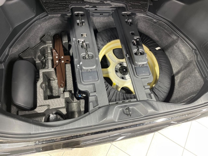 2024 Toyota Alphard Hybrid 6AA-AAHH45W (UW-69f020f303f59)[11]