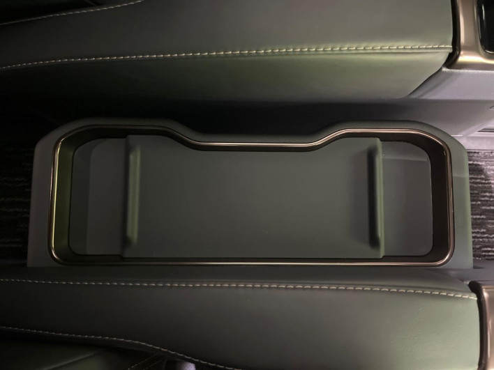 2024 Toyota Alphard Hybrid 6AA-AAHH45W (UW-69f020f303f59)[17]