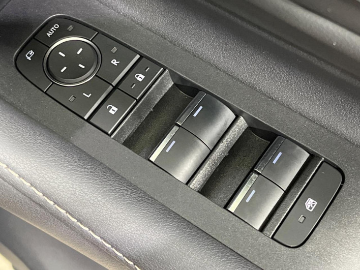 2024 Toyota Alphard Hybrid 6AA-AAHH45W (UW-69f020f303f59)[23]