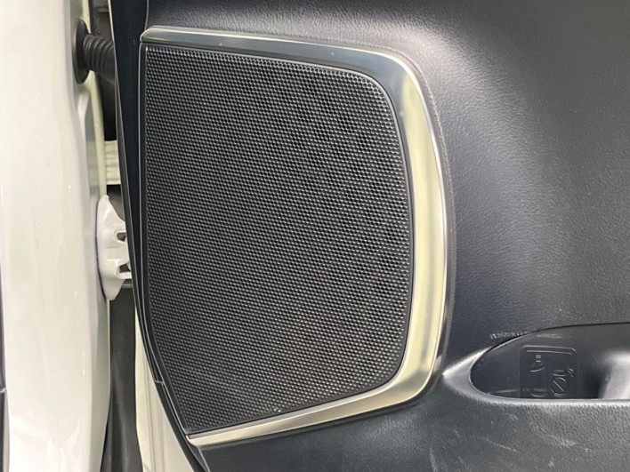 2016 Toyota Vellfire DBA-AGH30W (UW-69f020f46101a)[23]