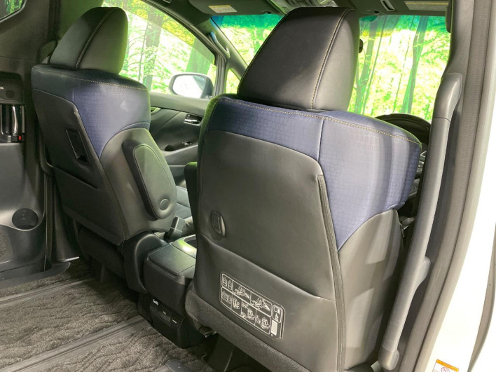 2016 Toyota Vellfire DBA-AGH30W (UW-69f020f46db5a)[19]