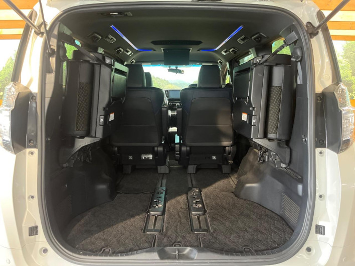 2017 Toyota Vellfire DBA-AGH30W (UW-69f020f5e5716)[14]