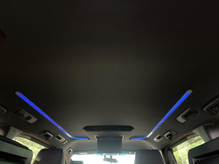 2017 Toyota Vellfire DBA-AGH30W (UW-69f020f5e5716)[15]