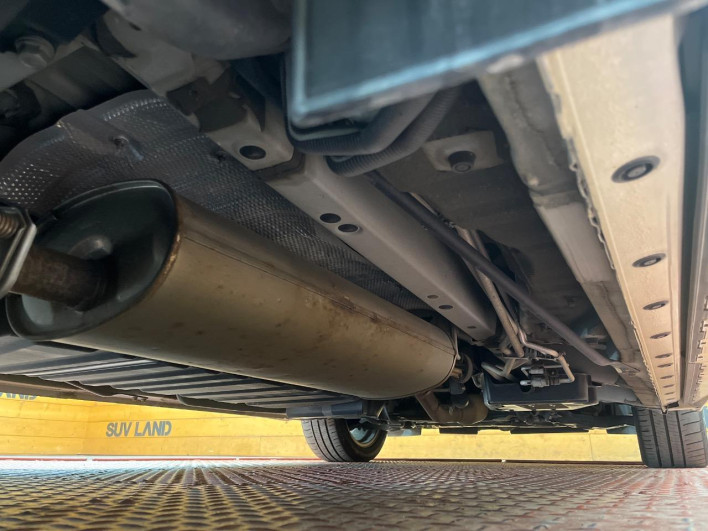 2017 Toyota Vellfire DBA-AGH30W (UW-69f020f5e5716)[10]