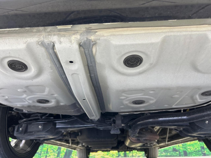 2019 Toyota Alphard DBA-AGH30W (UW-69f020f696c1a)[28]